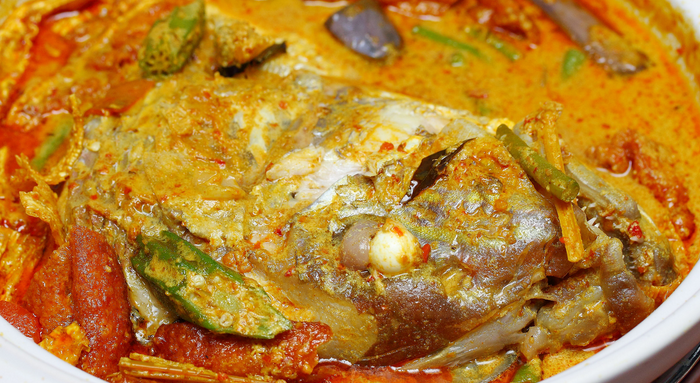 Curry de cabeza de pescado