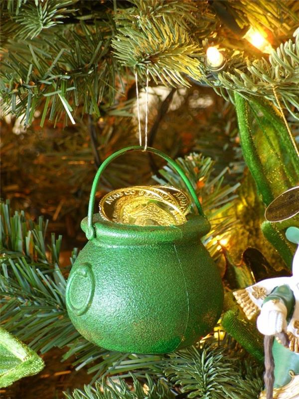 עץ אשוח לקשט רעיונות קישוטי חג המולד חבית בזהב