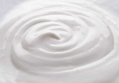 Secretos italianos para el cuidado de la piel con yogur