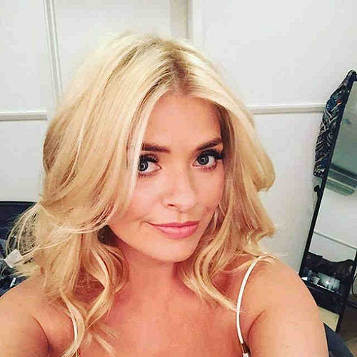 Holly Willoughby senza trucco 4