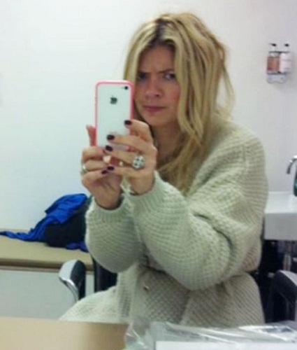 Holly Willoughby senza trucco 9