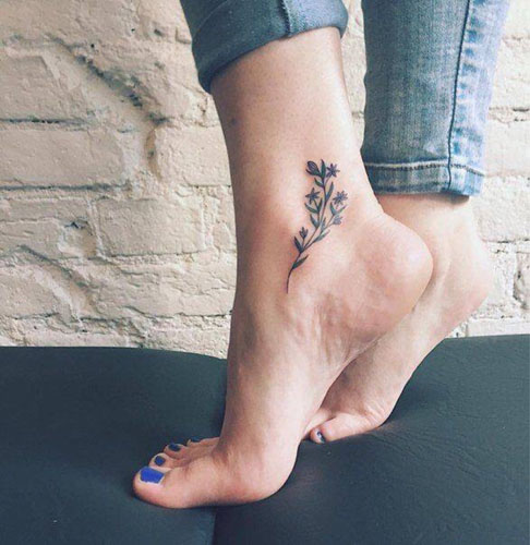 Disegni del tatuaggio della caviglia con le immagini 1