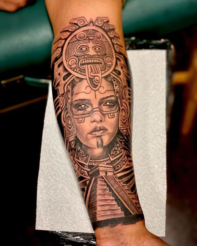 Los mejores diseños de tatuajes aztecas 1