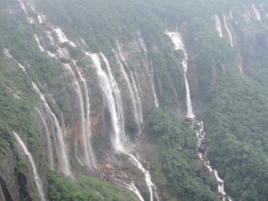 cascadas en india3