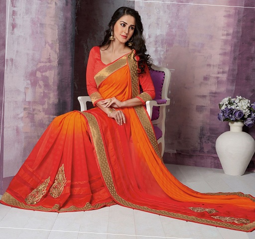 5. Sari in chiffon di colore arancione