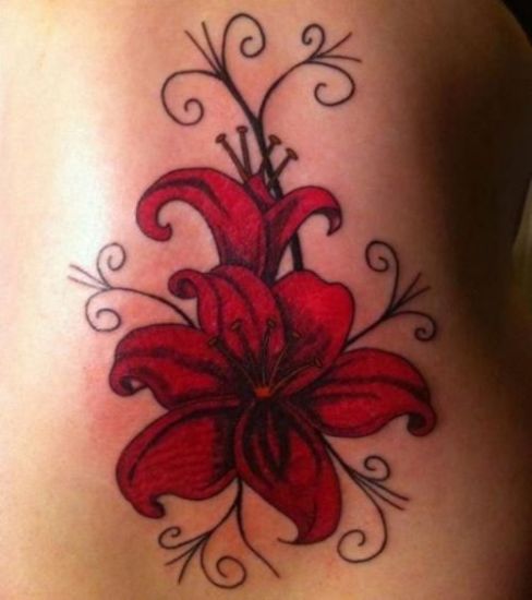 Hermosos diseños de tatuajes de lirio rojo