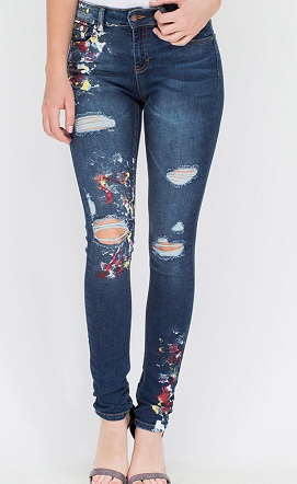 Jeans con disegno a macchia di pittura