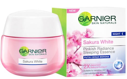 Garnier Sakura White Pink Radiance Crema Idratante SPF 21 PA+++ 50 Ml 2