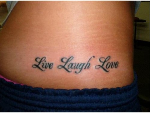 Risata dal vivo amore trifoglio tatuaggio