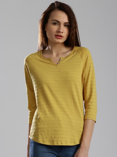 Bonitas camisetas amarillas para mujer