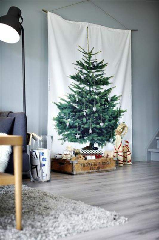 עץ חג המולד מלאכותי עץ חג המולד מלאכותי מבד דרך בד הקיר