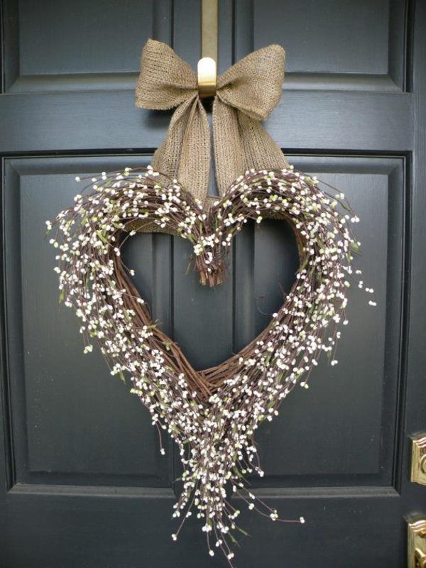קישוטי חג המולד מתכווץ דלת זר קשת בצורת לב