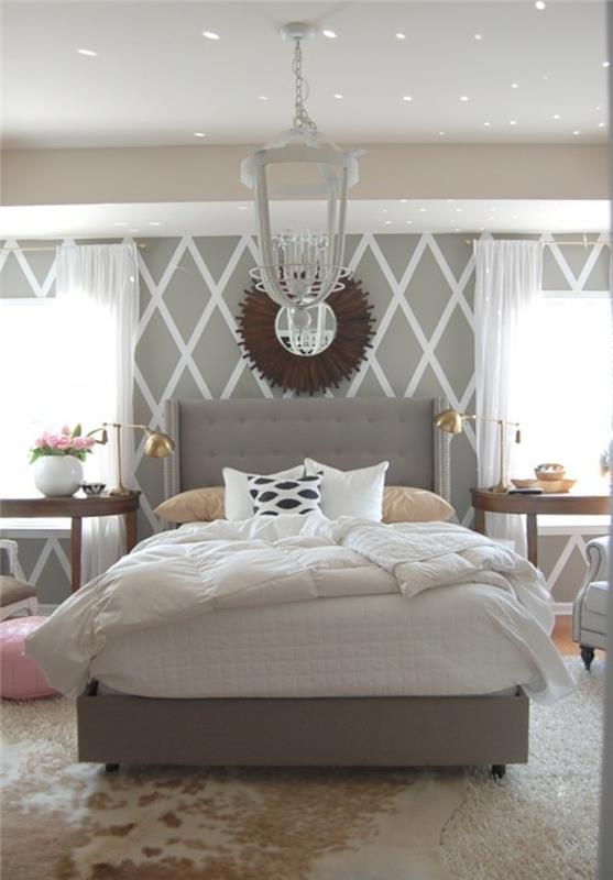 סלון רעיונות חדר שינה שטיח פרווה קיר מראה עיצוב קיר